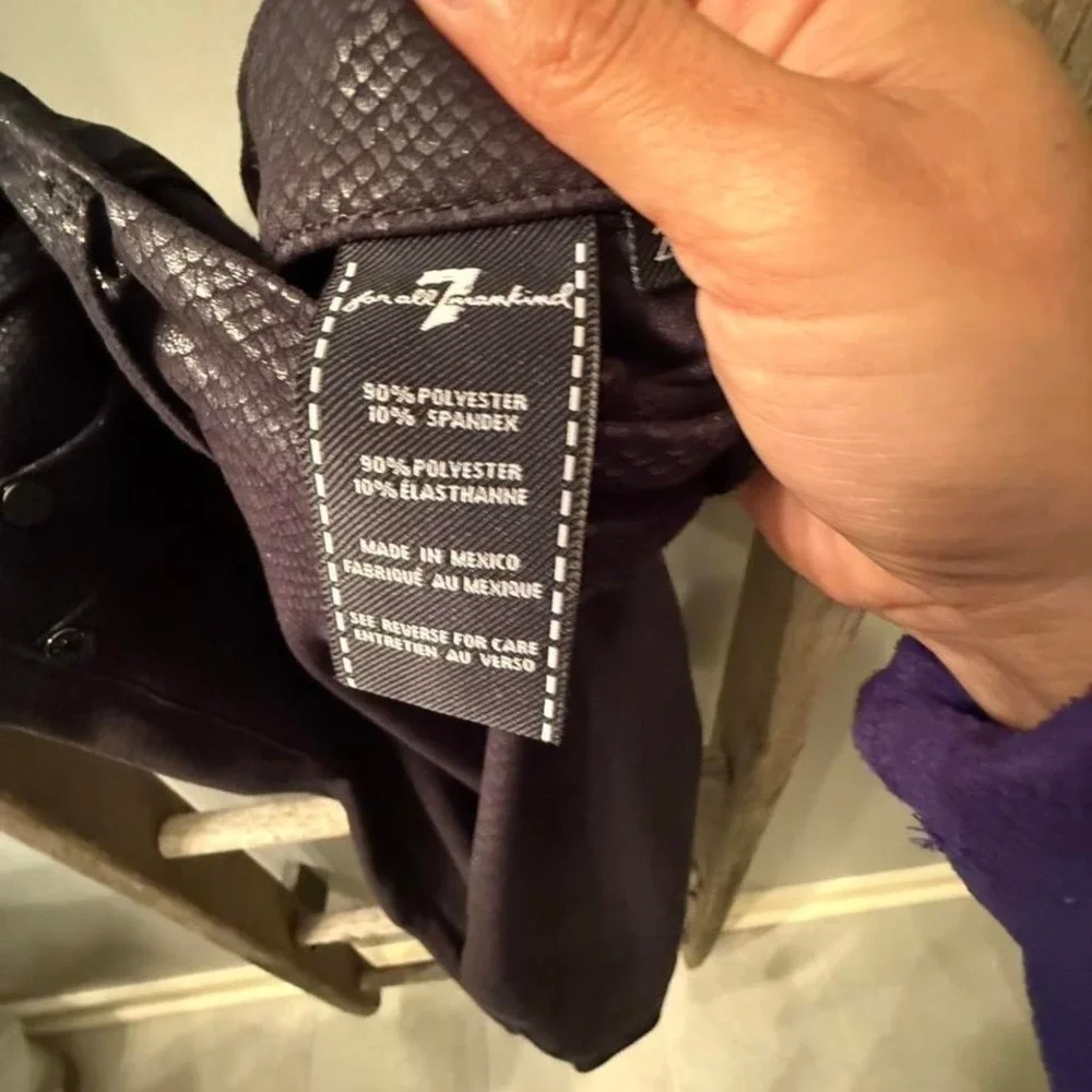 7 For All Mankind black‎ faux snakeskin pants size 27